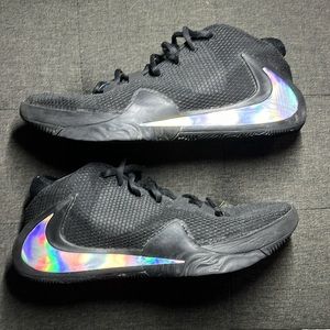 Nike Giannis Mens US Size 8